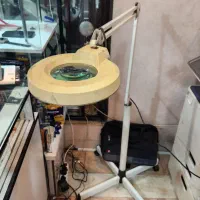 چراغ لوپ ایستاده با لنز آلمانی