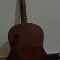 گیتار مبتدی|گیتار، بیس، امپلیفایر|مهاجران, |دیوار