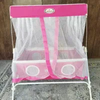 گهواره صورتی برند میلاد