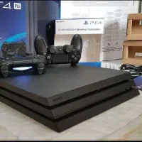 PS4 PRO 4kدودسته+کل بازیهای سونی آکبنداستفاده نشده