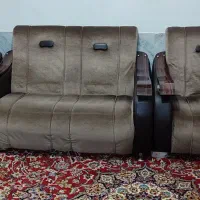 مبل ۴نفره و ساعت ایستاده ویترینی