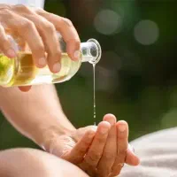 ماساژ تراپیست