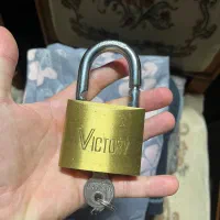 قفل آویز Victory