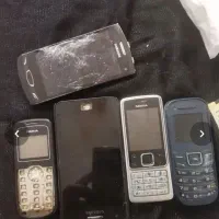 جمع آوری انواع گوشی و بورد