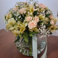 گل کادویی برند گل گیفت