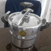 زود پز ۷ لیتری نو