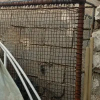 تخت فلزی