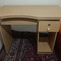 میز تحریر / میز PC