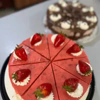 کیک تولد و کافه ای