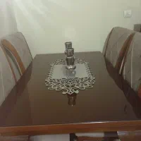 میز غذاخوری چهارنفره