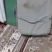 چمدان ۵۰۰تومن در حدنو