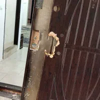 ساخت و تعمیرات درب چوبی