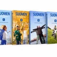 کتاب فنلاندی سومن Suomen Mestari