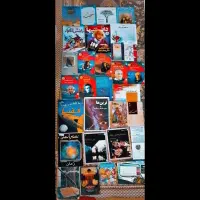 کتاب و مجله به همراه دفتر و دفترچه رایگان