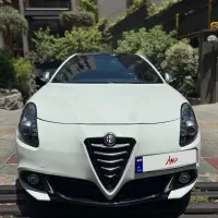الفارومئو جولیتا ۲۰۱۵ Alfa gulietta