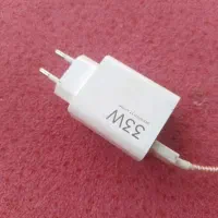 یک عدد شارژ ل نو نو هنوز 1ماه نمیشه استفاده میکنم
