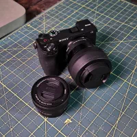 دوربین سونی آلفا ۶۷۰۰