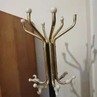 چوب لباسی  با پایه سنگ مرمر