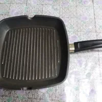 ماهیتابه تفلن