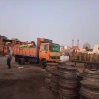 خاور 76