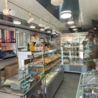 به یک نفر فروشنده شیفت شب در قنادی نیازمندیم
