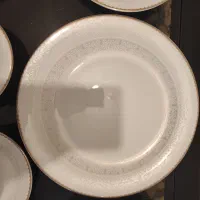 سرویس چینی 12نفره یکسری کامل