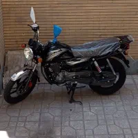 کی ال دی 5 تا کار باکسر هوندا ان اس پالس کلیک بنلی