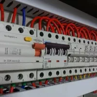 انجام برقکاری و برق کشی و سرویس کولر برق کار