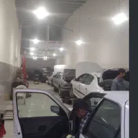 نیازمند مکانیک و صافکار برای همکاری