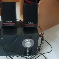 باند و اسپیکر