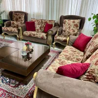 مبل راحتی شرکتی ، به همراه میز جلو مبلی