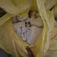 سنگ نمک درمانی و دکوری