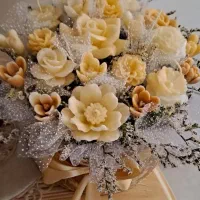 هدیه ی مناسب با گلهای ماندگار