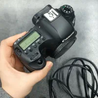 فروش دوربین در حد نو کنون