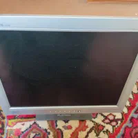 دو عدد مانیتور LG