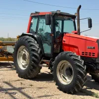 تراکتور والترا 8400