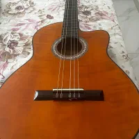 گیتار کلاسیک c70 به همراه پایه