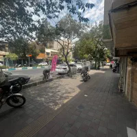 فروش یکباب ملک با مغازه
