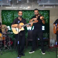 موزیک زنده ، سورپرایز تولد ، موسیقی زنده مراسم