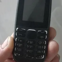 گوشی شی ساده ۱۰۵ فنلاند|موبایل|پرند, |دیوار