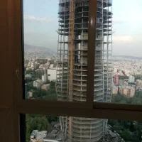 زعفرانیه 400 متر دو نبش عرض 15 سند شخص