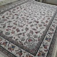 فروش انواع فرش ۷۰۰ شانه (( با قیمت استثنایی))