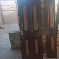 در به همراه چهار چوب