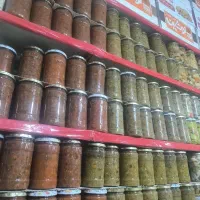 فروشنده ی آقا جهت شیفت شب برای فروشگاه سوغات