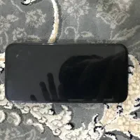 ایفون ۱۳ نرمال مشکی تک سیم ۱۲۸ گیگ ریجن hn