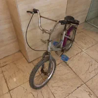 دوچرخه سایز ۱۶ با پایه کمکی