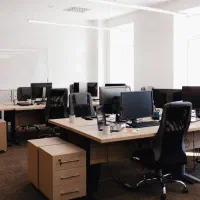 استخدام همکار در شرکت صادرات