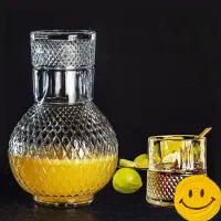 پارچ شیشه ای شب