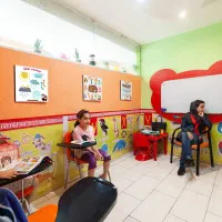 از زبان فرزندت غافل نشو