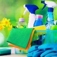 به یک نفر خانم جوان برای نظافت نیازمندیم